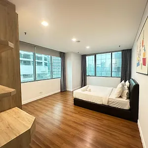 Summer Klcc By Purple Orchid Apartamento